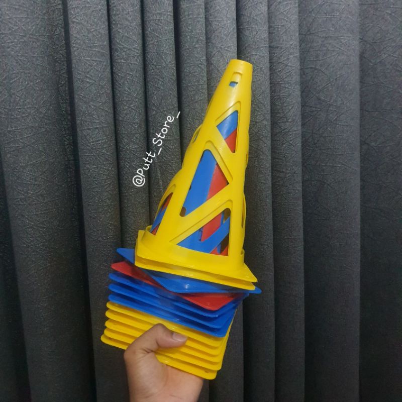 cones sepak bola/olahraga