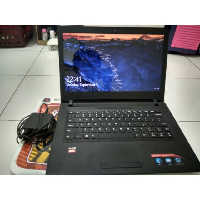 Lenovo 110 . Amd A9 7th gen. 1 Tera.
