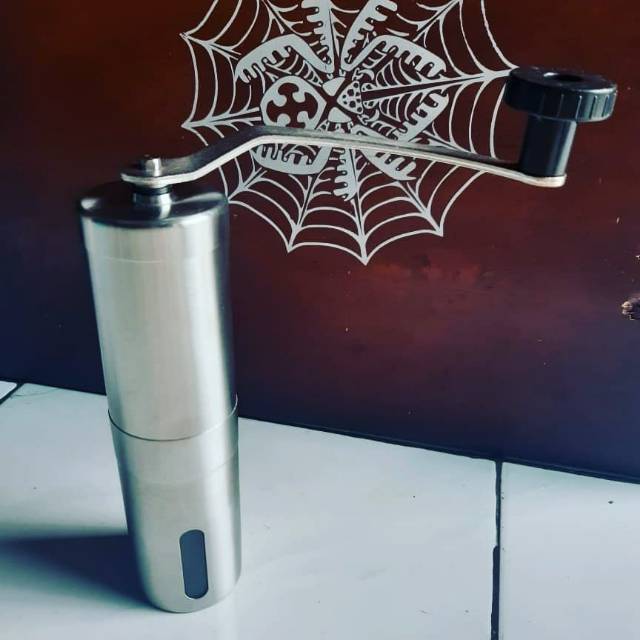 Alat grinder kopi manual