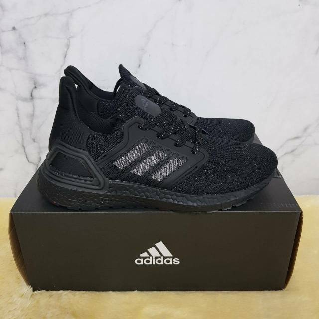 SEPATU ADIDAS ULTRABOOST 20 TRIPLE BLACK REFLECTIVE - PREMIUM ORIGINAL