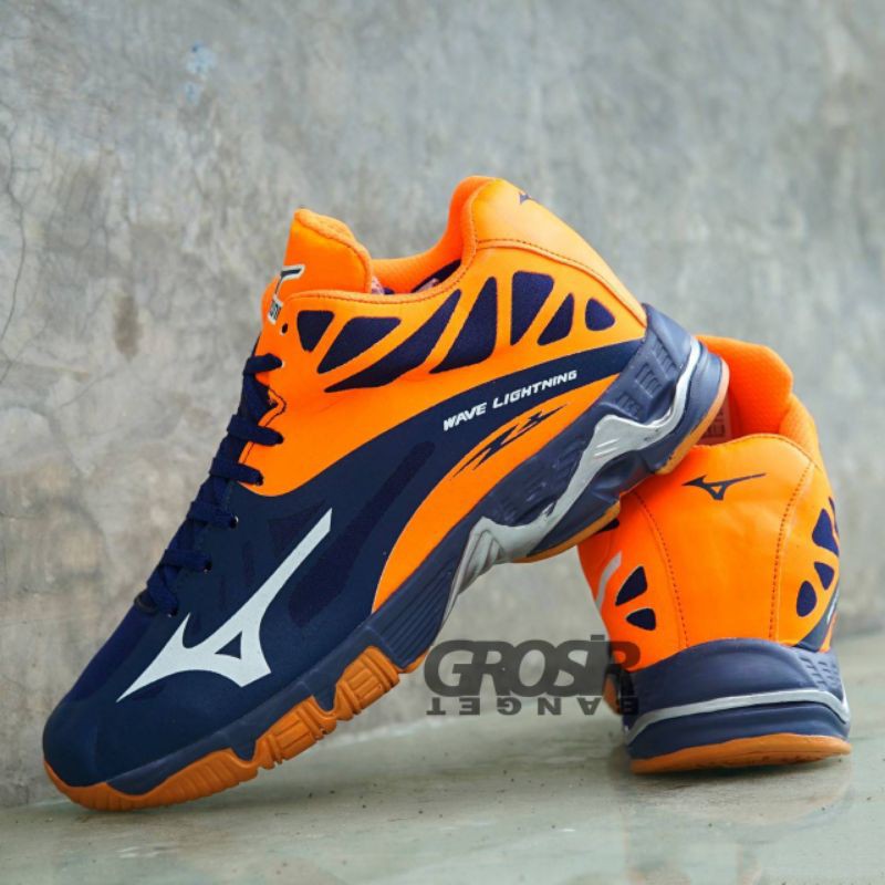 Mizuno Wave Lighting Grade Ori, Sepatu Volly Mizuno Lighting Z6 Mid Premiun Sepatu Voli Pria Mizuno