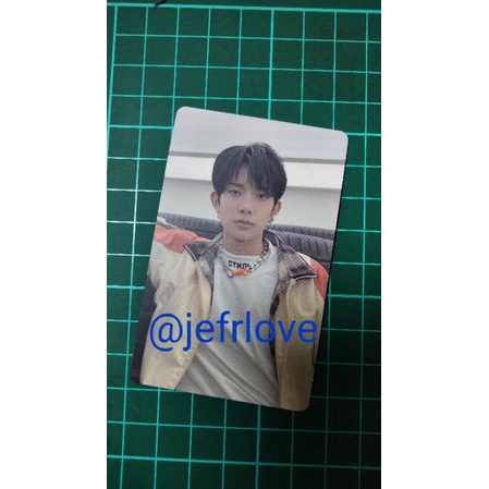 photocard heesung down ver
