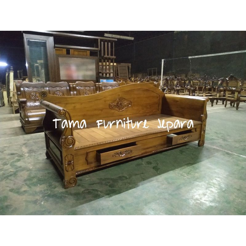 Set Ruang Teras Bangku Risban Minimalis Ukir Jati Jepara