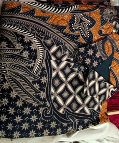 Premium Kemeja Batik Solo Bahan Katun Kode A020