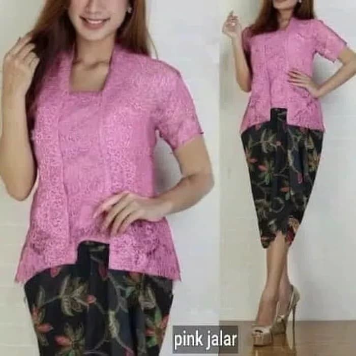 kebaya brukat pendek motif trendy