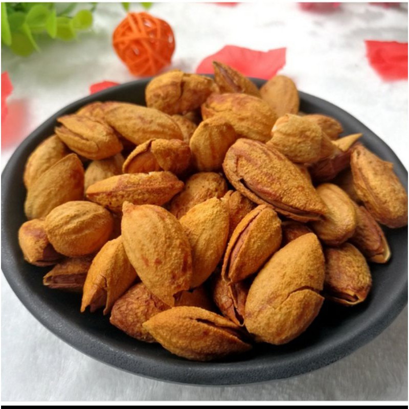 kacang almond panggang 10kg/kacang almond susu perdus/almond susu USA