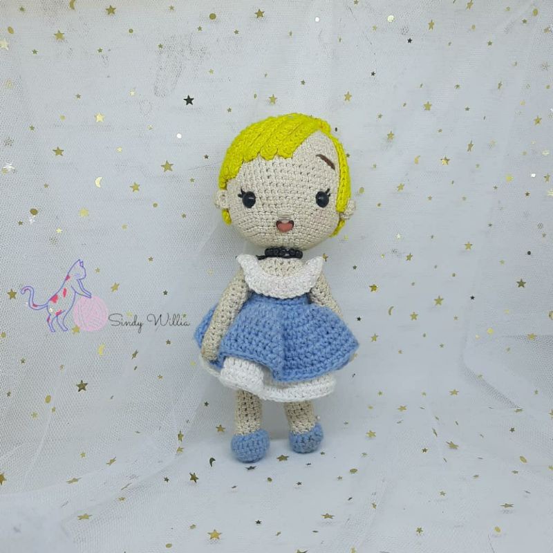 boneka rajut cinderella