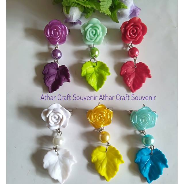 Bros Dagu Lusinan (isi 12 pcs) Bros dagu juntai daun sakura