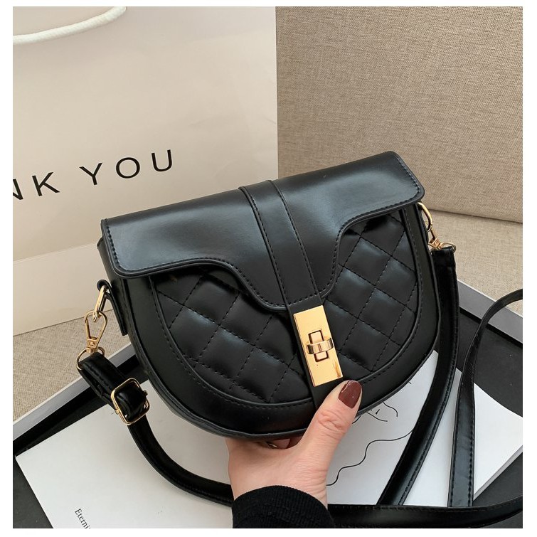 CR 7411 RISCE TAS SELEMPANG IMPORT WANITA CEWEK PEREMPUAN JAKARTA BATAM 20 x 4,5 x 16