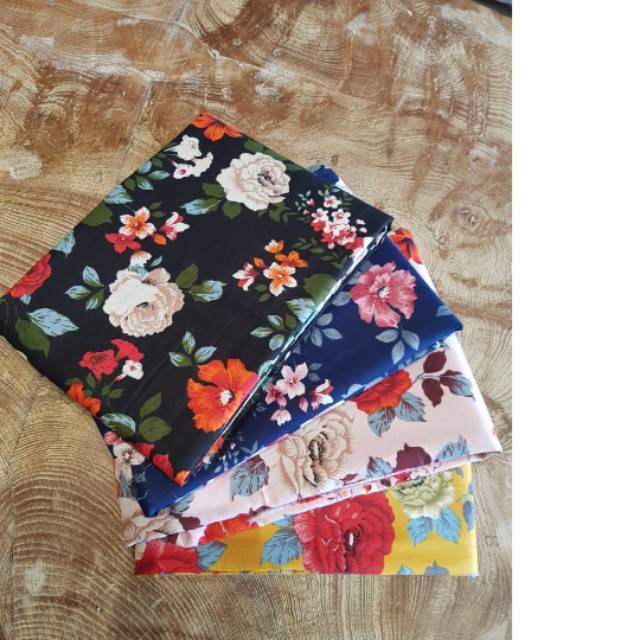 Kain Katun Jepang Motif Bunga Besar Mawar CJ063 [Min. Beli 1 Meter]