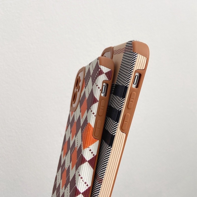 (Ready Stock) Casing Softcase Iphone 13 12 Pro Max 12 11 Pro Max X Xr Xs Se 2020 Max 8 7 Plus Motif Kotak-Kotak Retro