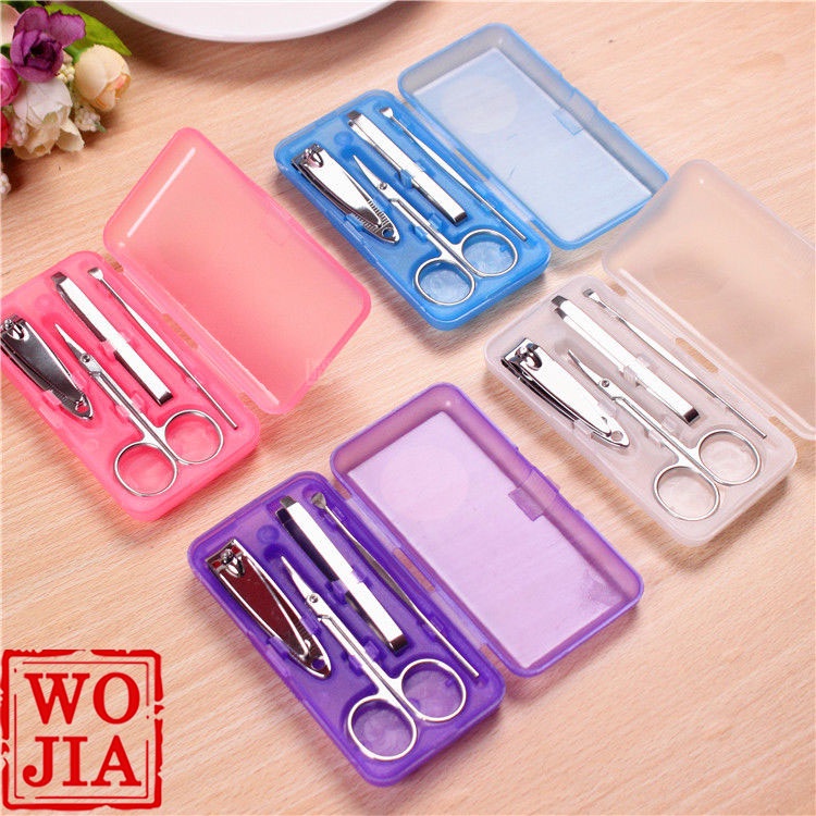 Gunting kuku set isi 4 pcs /Manicure Pedicure set/perawatan kuku set