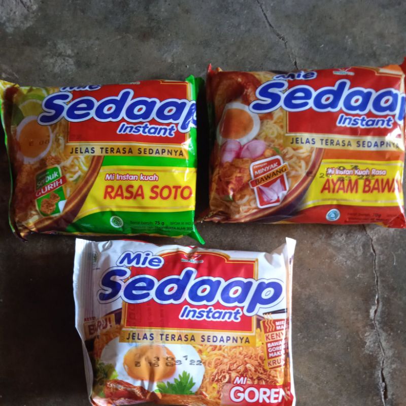 

SEDAAP GORENG DAN KUAH