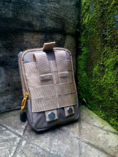 Tas gadget multifunsi tas hp tactical 1188