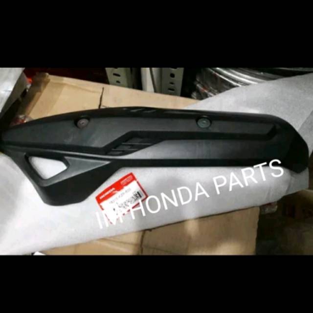 Cover tebeng tameng kenalpot Honda Vario 125 old lama