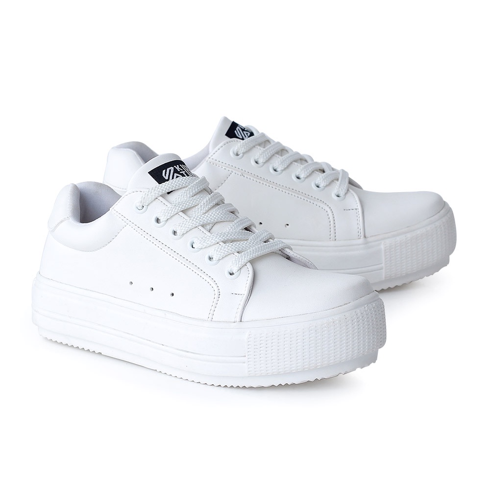sepatu casual wanita / sepatu sneakers wanita / sepatu sneakaer cewek murah KZS200