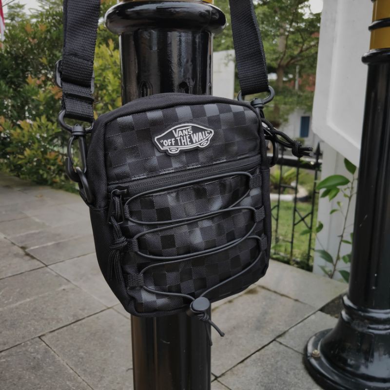 VANS SLINGBAG CHECKERBOARD BLACK