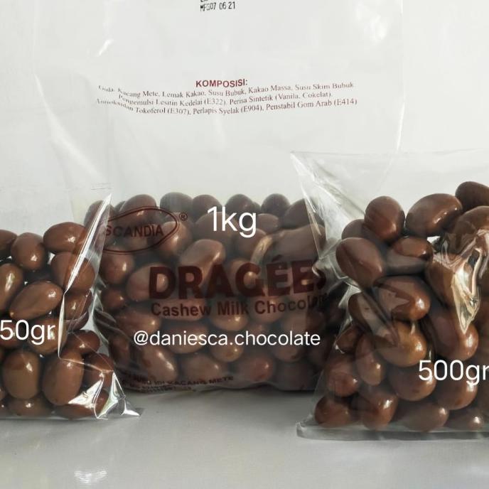 

COD 1KG COKLAT SCANDIA CASHEW COKLAT ISI KACANG MEDE SEPERTI DELFI MEDE MAKANAN & MINUMAN