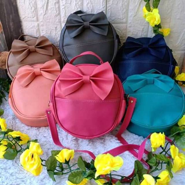 

SLINGBAG BULAT PITA 75.000 dapat 6pcs