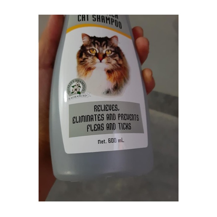 Shampo Kucing Anti Kutu MORE MORE PLEASE Flea &amp; Tick Shampoo 600ml