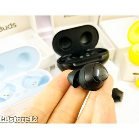 Headset Bluetooth Samsung Galaxy Buds Wireless Earphone By Akg New - Putih Sanah667
