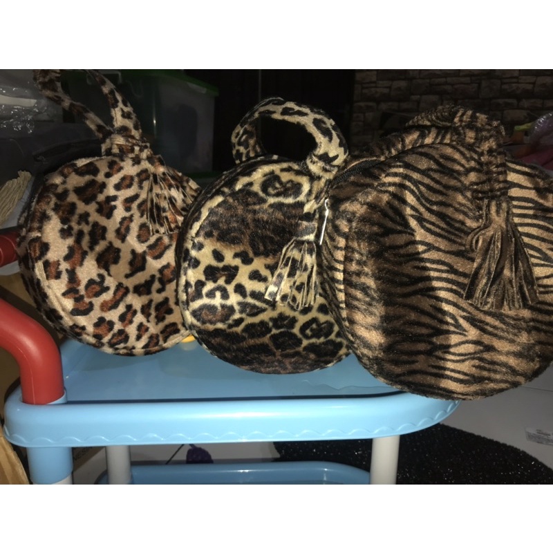 tas bulat macan leopard bulu