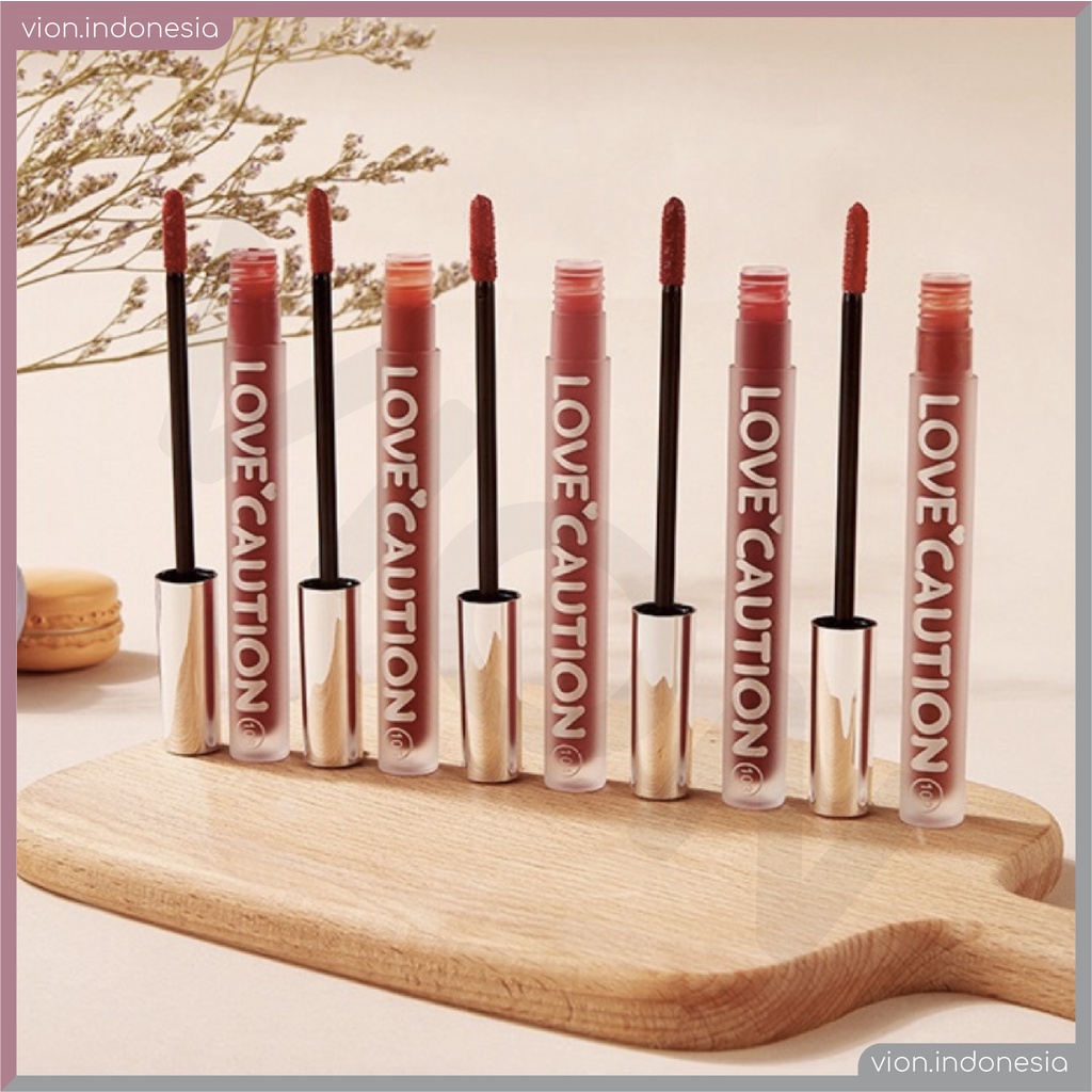 LOVE CAUTION Silver Cap Lipglaze Lipstick Lipstik Tahan Lama Original XX016