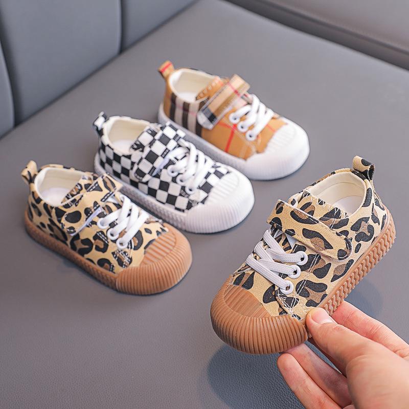 Sepatu Walkie Sneakers Kids Shoes Sepatu Anak Size 21-25 Usia 1-3 Tahun