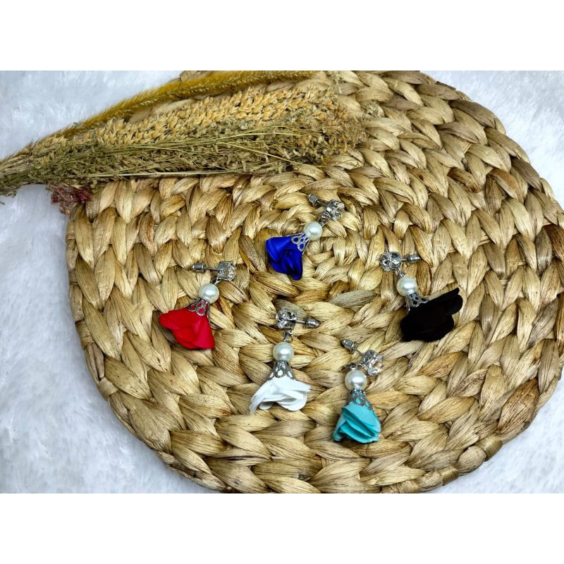 Anting tindik motif mawar harga/pasang