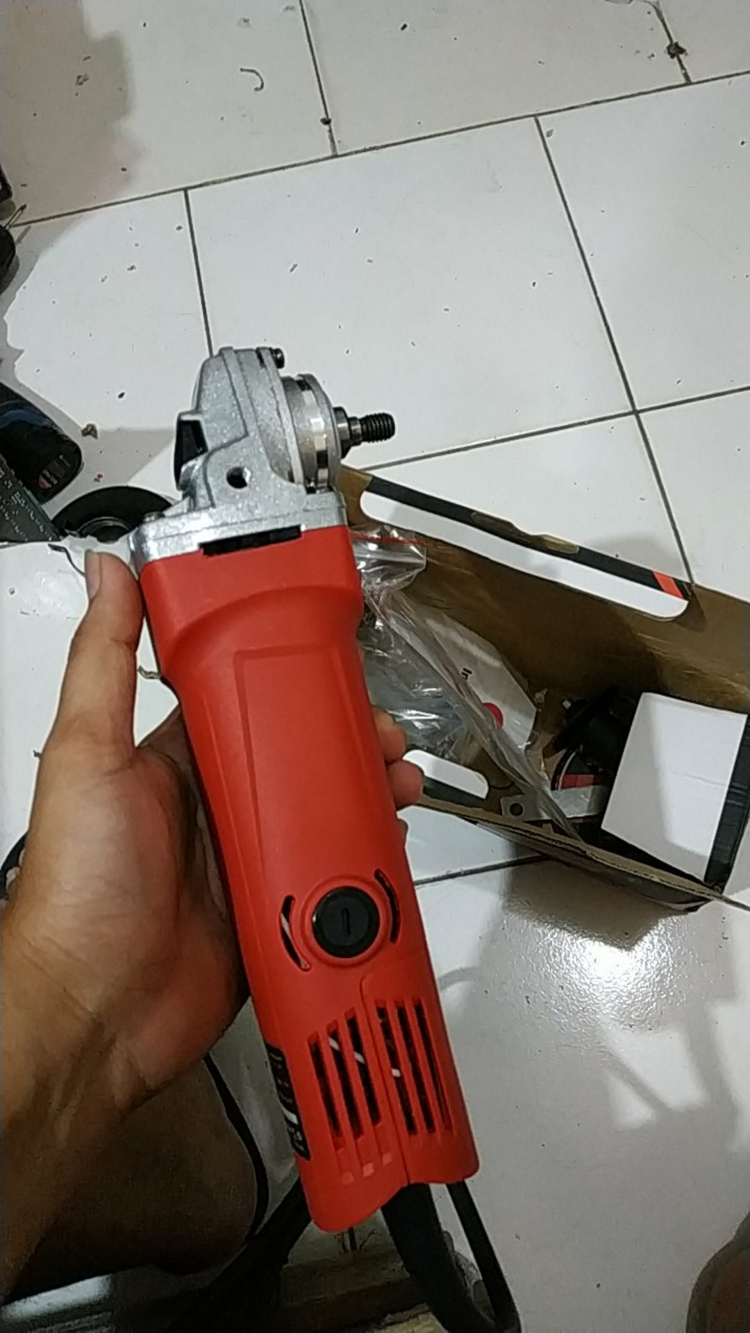 Edon Gerinda Tangan Angle Grinder Ed1 - 1054