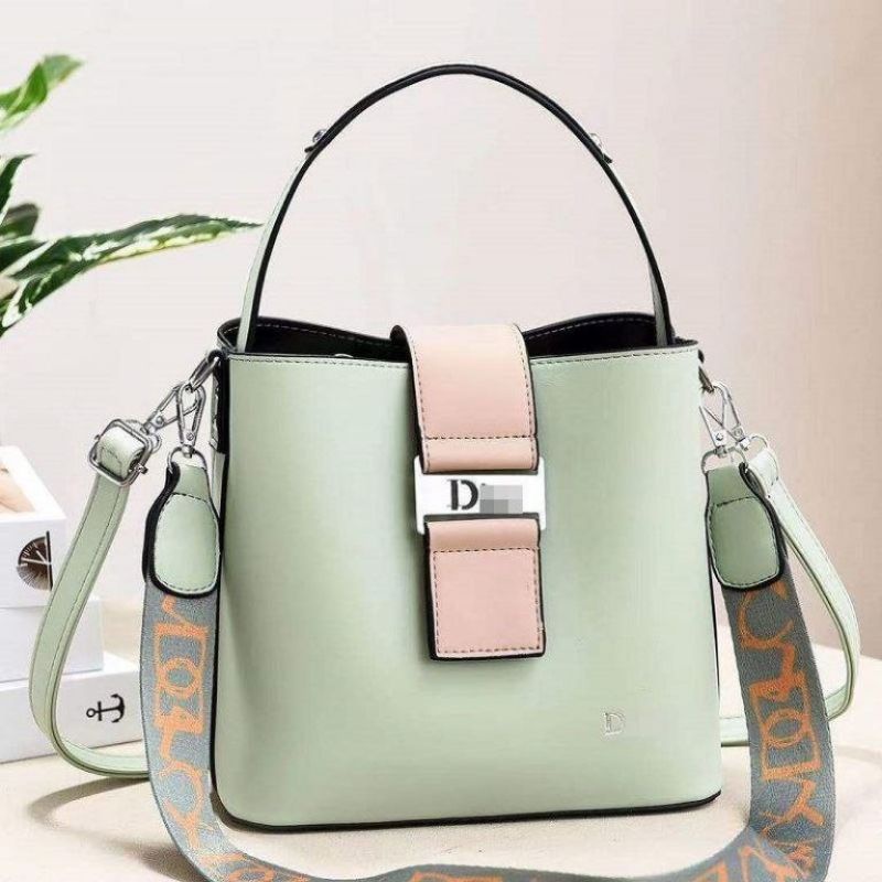 Dior Tas Selempang Wanita best seller kualitas import