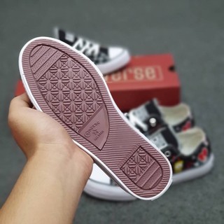  SEPATU  ANAK CONVERSE  X BT21 KARAKTER  BLACK WHITE KIDS 