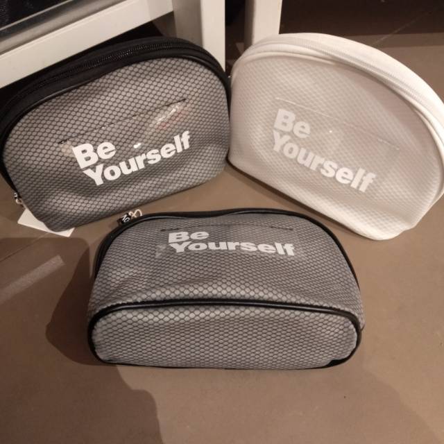 Pouch kosmetik miniso be yourself