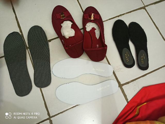 Insole Spon Tebal Putih Alas Biru