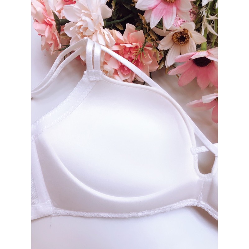 Bra Seamless Fashion (K-T10) Pakaian dalam wanita / tanpa kawat dan push up bra