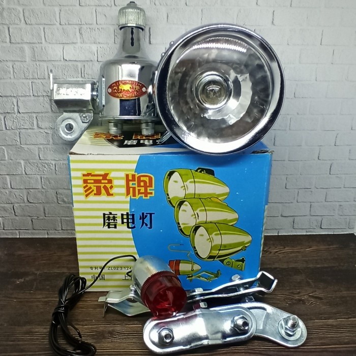 LAMPU SEPEDA JENGKI ATAU LAMPU ONTHEL UNTO / KEBO + DINAMO