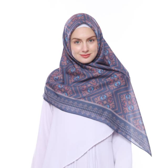 NIRWANA HIJAB SIGNATURE - AIZA SCARF
