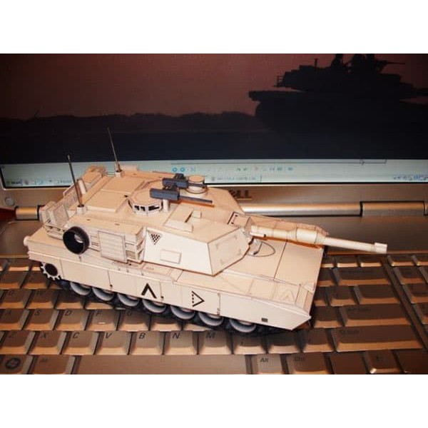 DIY Papercraft M1A2-Abrams-Tank