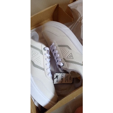 Aerostreet Tokyo Putih Abu