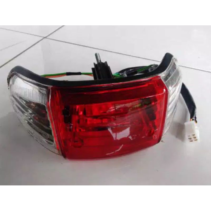 Lampu belakang Legenda 2 stoplamp assy legenda 2 stoplamp assy grand bulus grand sabit impressa impr