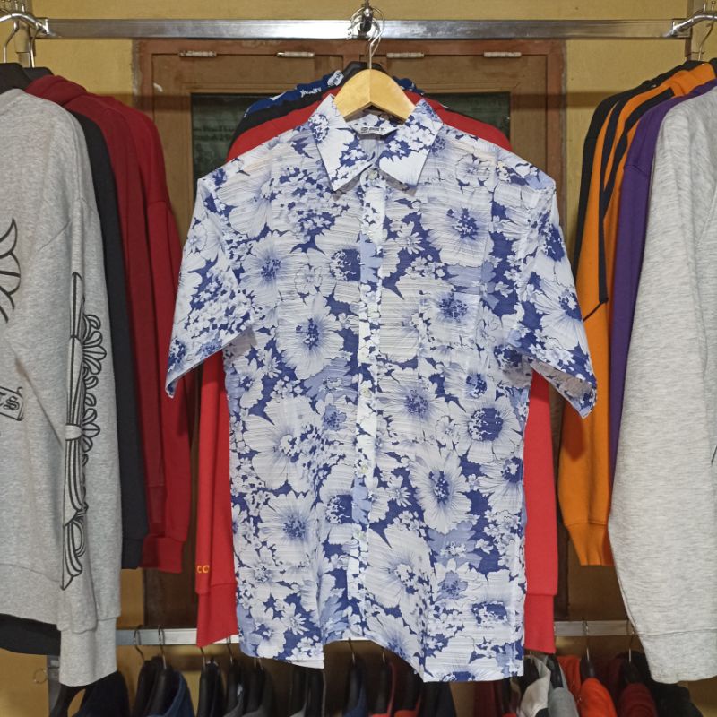 HAWAIIAN SHIRT BIGNEWs SECOND