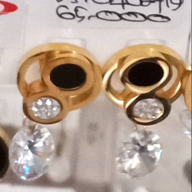 Anting Titanium Mutiara Asli Anti Karat Selamanya