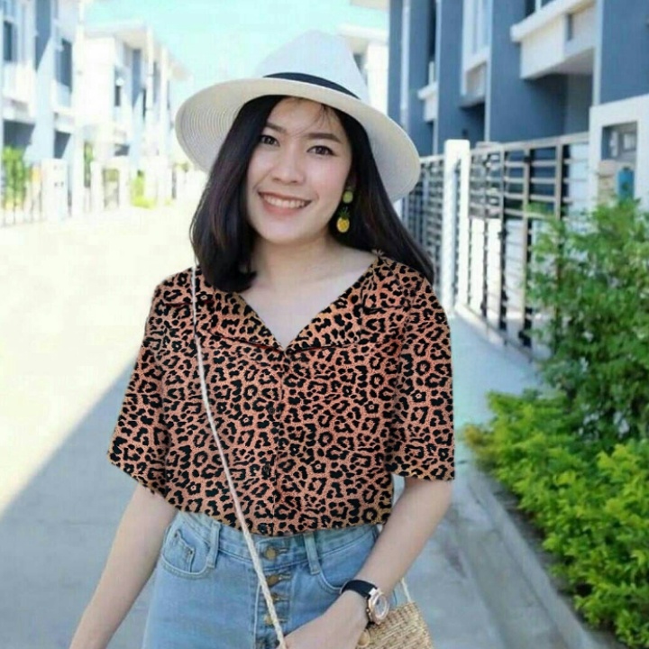 *[GLFK] Kemeja Motif Leopard Terbaru / Atasan Kemeja Wanita / Pakaian Kemeja Wanita Kekinian Terbaru