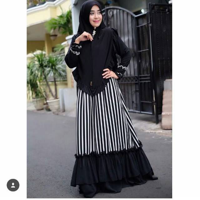 Monochrome dress