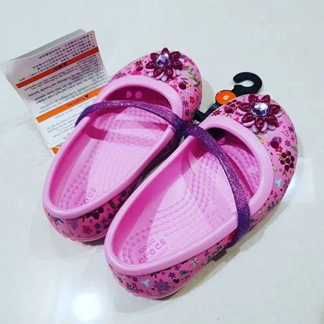 Crocs Lina Graphic Flat Gs Carnation/iris