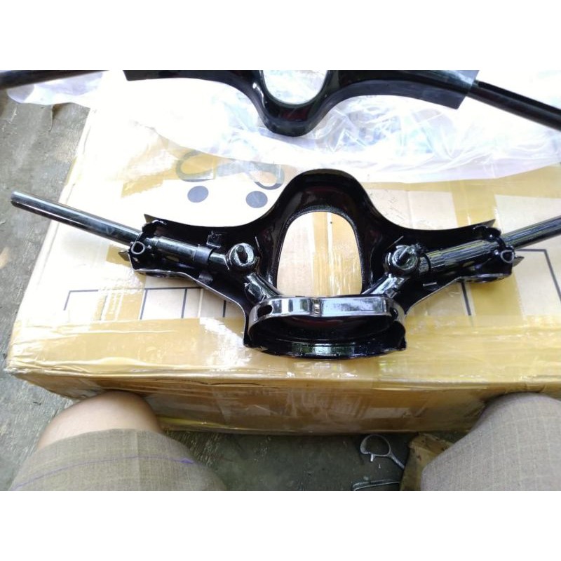 batok atas kepala honda C-70 (IMPORT)