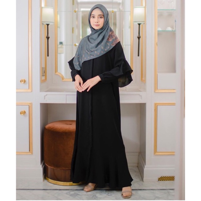 Aleesha dress by Local.id