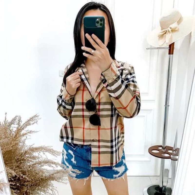 Kemeja Cream Wanita -kemeja casual lengan panjang