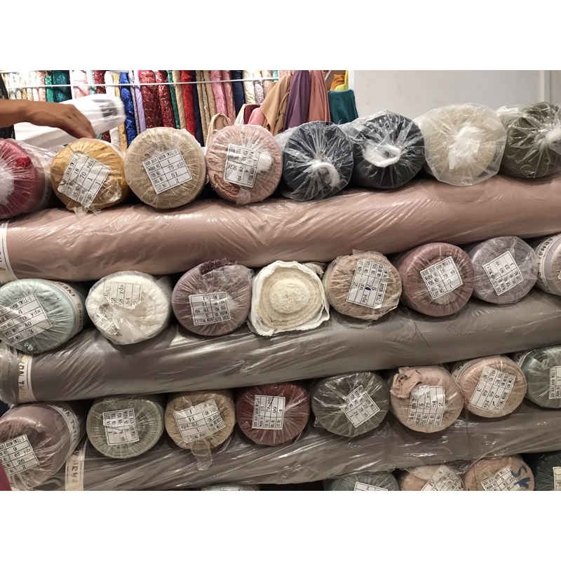 [KHUSUS PEMBELIAN ROLL] Roll Rayon Twill Armani High Quallity