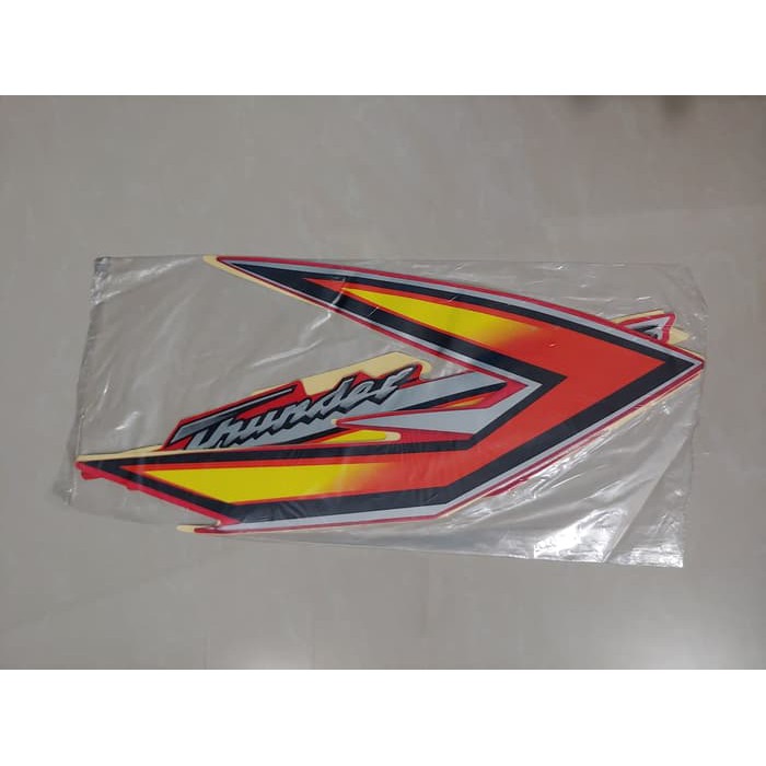 Stiker Bodi &amp; Lis Body &amp; Striping Thunder 2006 Merah